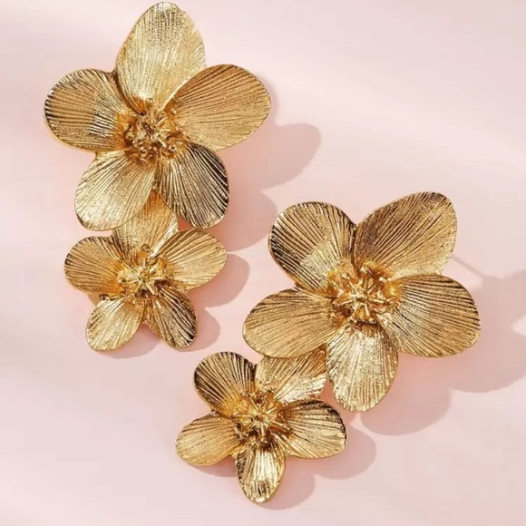 Yellow Gold Floral Earrings 2inch long flowers evening - Picture 1 of 5